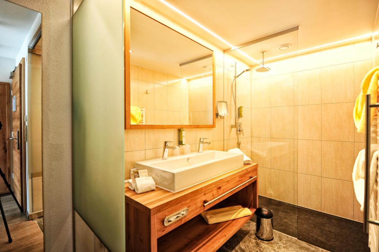 Hotel Arnika イシュグル エクステリア 写真