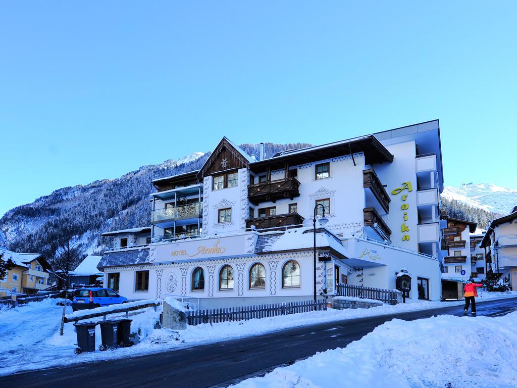 Hotel Arnika イシュグル エクステリア 写真